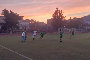 (Φώτος) Οι παλαίμαχοι του Ακρίτα στην Αθήνα-Φιλικό με τον Ατρόμητο 