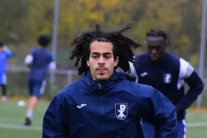 Ενίσχυση με Jamal van Helvoirt