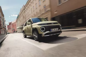 Εντυπωσιακό ξεκίνημα της Hyundai στο 2025: Τα μοντέλα SANTA FE, IONIQ 5 N και INSTER έλαμψαν στα βραβεία What Car? και Women’s Worldwide Car of the Year