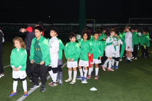 (Φώτος) Κοπή βασιλόπιττας με Χάμπο και Ντιουνκού 