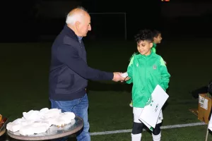 (Φώτος) Κοπή βασιλόπιττας με Χάμπο και Ντιουνκού 