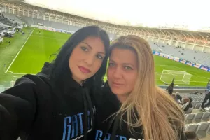 Happy...τα κορίτσια!