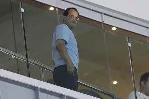 Ν.Χ (Πορτοκαλί)