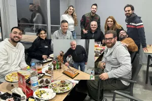 Η κοπή της Βασιλόπιτας του Kerkida.net (ΦΩΤΟΣ)