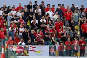 "Ενώνουμε τις φωνές μας στην κερκίδα και ΟΛΟΙ ΜΑΖΙ..."