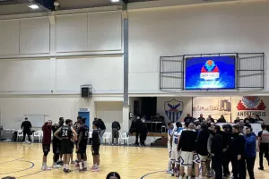 (Φώτος Kerkida) Μεγάλο “διπλό” του Κεραυνού επί της Ανόρθωσης 