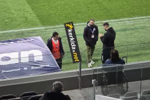 Επιστρέφει με Καρμιώτισσα