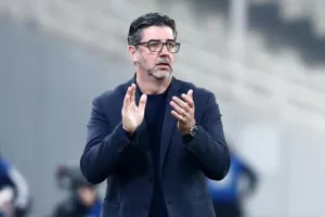 Βιτόρια: «Να αντιμετωπίσουμε το παιχνίδι σαν να είναι 0-0»