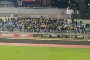 (Βίντεο-Φώτος kerkida) ΑΣΤΑΜΑΤΗΤΟΙ παρά την βαριά ήττα οι ΑΕΛίστες