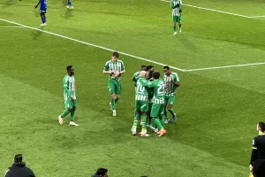 Με 2/2 βγαίνει πρώτος!