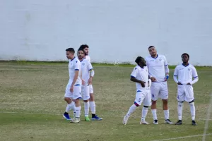 "Επιστροφή στα Σάββατα που αγαπήσαμε, σκύβουμε κεφάλια και συνεχίζουμε..."