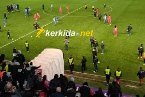 Ξέσπασαν οι Σαλαμιναίοι - Έντονες αποδοκιμασίες (Βίντεο Kerkida)