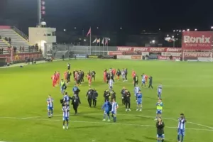 Εθνικάρα ολέ!