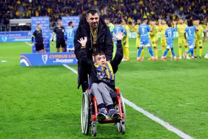 (Φώτος) ΑΕΛ: "Ομάδα που προάγει το ήθος και την ενότητα στον αθλητισμό"