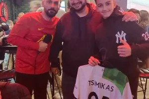Παράδοση... και δημόσιες ευχαριστίες