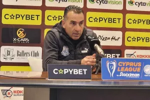 Σχόλιο για μεταγραφές/"Δείχνει σοβαρός ο τραυματισμός του Μαλεκκίδη"