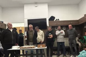 (Φώτος) Η κοπή της βασιλόπιτας