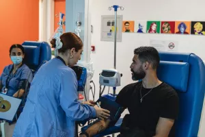 Σπιλέφσκι, Bανά και Πάβελ έδωσαν αίμα (φώτος)