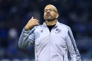 Ανόρθωση-Εθνικός Άχνας: Ατανάς Ίλιεφ ο λυτρωτής! (φώτος)