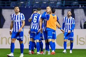 Τρίτη... σερί