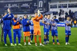 Ανόρθωση-Εθνικός Άχνας: Ατανάς Ίλιεφ ο λυτρωτής! (φώτος)