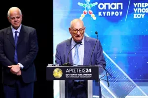 ΟΛΟΙ όσοι βραβεύθηκαν στην Γιορτή των Αρίστων (Φώτος)