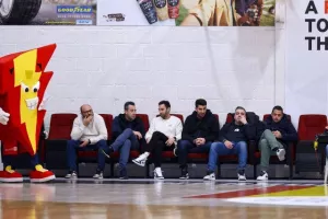 Νίκησε με 100αρα ο Κεραυνός το ΑΠΟΕΛ