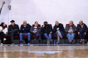 Νίκησε με 100αρα ο Κεραυνός το ΑΠΟΕΛ