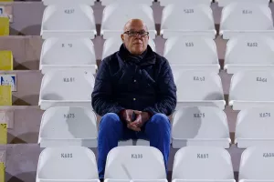 Ο κόσμος στο "Τάσος Μάρκου" (φώτος)