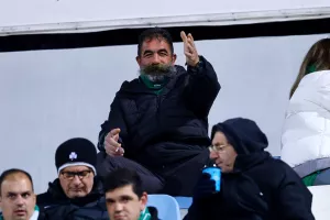 Ο κόσμος στο "Τάσος Μάρκου" (φώτος)
