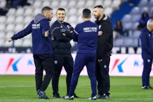 Ανόρθωση-ΑΕΚ: Η "Κυρία" επέστρεψε με Ίλιεφ από την… άσπρη βούλα! (Φώτος)