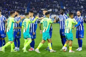 Ανόρθωση-ΑΕΚ: Η "Κυρία" επέστρεψε με Ίλιεφ από την… άσπρη βούλα! (Φώτος)