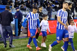 Ανόρθωση-Εθνικός Άχνας: Ατανάς Ίλιεφ ο λυτρωτής! (φώτος)