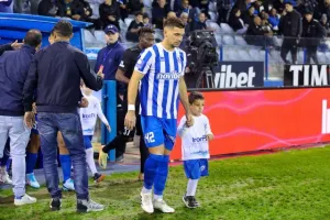 Ανόρθωση-Εθνικός Άχνας: Ατανάς Ίλιεφ ο λυτρωτής! (φώτος)