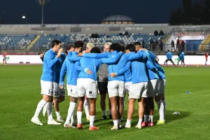 Χωρίς ρίσκα... για να διατηρηθεί στην κορυφή!