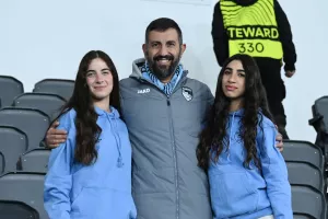 Πάντα η τριάδα...