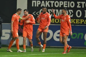 Πανέτοιμη για την υπέρβαση η Καρμιώτισσα!