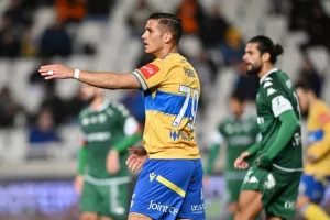 ΑΠΟΕΛ-Ομόνοια 29Μ: "Τράβηξε"... εξάσφαιρο και έκλεισε θέση στην οκτάδα (Φώτος)