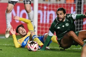 ΑΠΟΕΛ-Ομόνοια 29Μ: "Τράβηξε"... εξάσφαιρο και έκλεισε θέση στην οκτάδα (Φώτος)