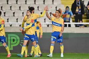 ΕΤΣΙ το πανηγύρισε!