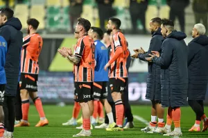 AΠΟΕΛ... 3ο,4ο;;;/ΤΕΛΙΚΟΣ με Πάφο