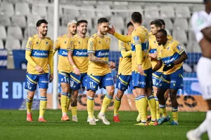 ΑΠΟΕΛ-Ομόνοια Αραδίππου: Εφτάρα δώρο… σε Χιμένεθ!