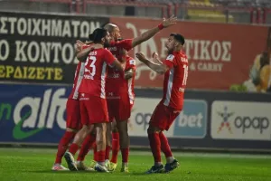 Νέα Σαλαμίνα-ΑΠΟΕΛ: Ούτε τώρα νίκη εκτός έδρας- Ψυχωμένος… ερυθρόλευκος βαθμός (φώτος)