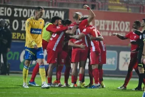 Νέα Σαλαμίνα-ΑΠΟΕΛ: Ούτε τώρα νίκη εκτός έδρας- Ψυχωμένος… ερυθρόλευκος βαθμός (φώτος)