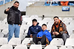 (Φώτος) Ο κόσμος του ΑΠΟΕΛ στο ΓΣΠ