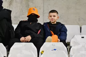 (Φώτος) Ο κόσμος του ΑΠΟΕΛ στο ΓΣΠ