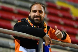 (ΦΩΤΟΡΕΠΟΡΤΑΖ) Ο κόσμος στο Νέα Σαλαμίνα-ΑΠΟΕΛ