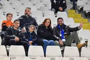 (ΦΩΤΟΡΕΠΟΡΤΑΖ) Ο κόσμος στο ΓΣΠ
