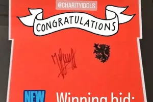 Charity Idols/Διέλυσε… το ρεκό η φανέλα του Κρόιφ!