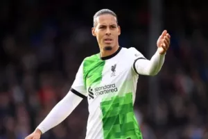 Φαν Ντάικ στο Sky Sports για το νέο συμβόλαιό